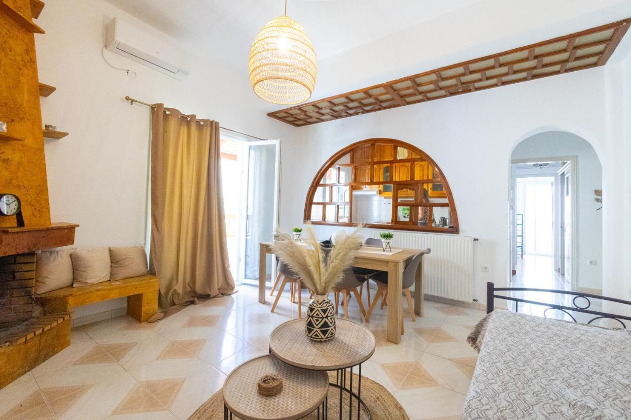 Comfortable Apartment Naxos City エクステリア 写真