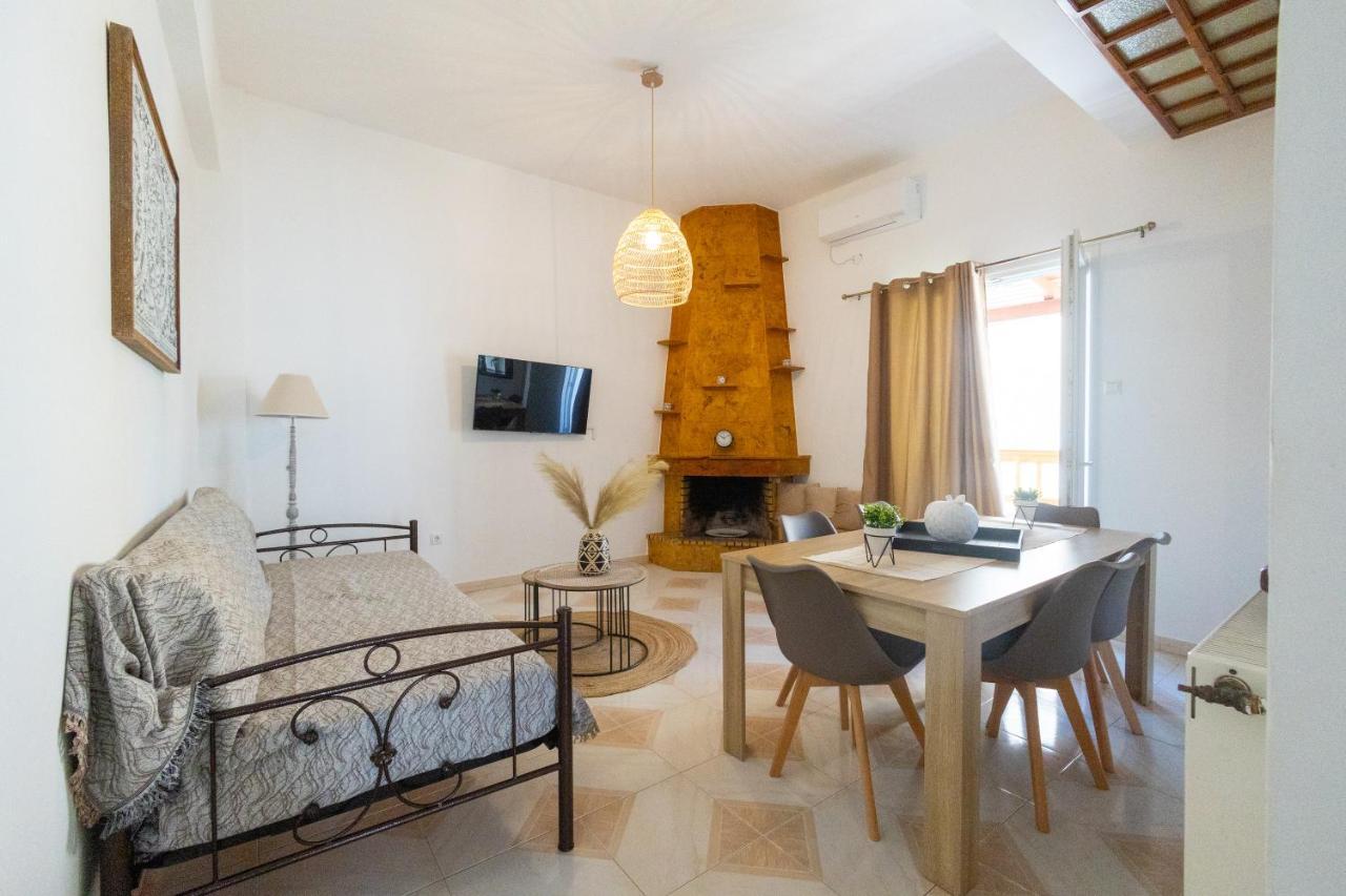 Comfortable Apartment Naxos City エクステリア 写真